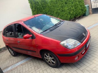Renault Scenic - 4