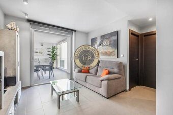 Apartmán 3+kk s terasou a bazénom Torrevieja-La Mata, Španie - 4