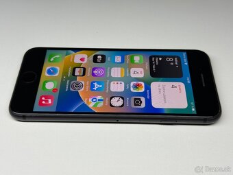 Predám Apple iPhone 8 64GB Space Gray - 4