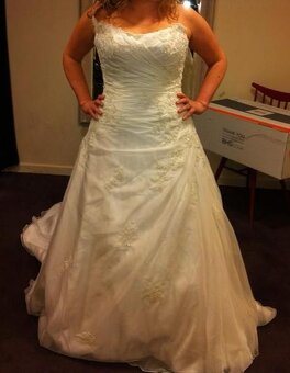 Svadobné šaty - 4