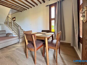 POSCHODOVÁ VILA S VÝHĽADOM NA OCEÁN - 4