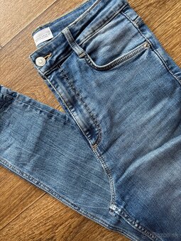 Dámske rifle Zara - 4