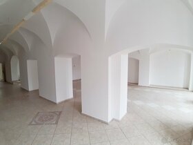 Meštiansky, 2-izb. byt s loggiou, Hlavná ul. Prešov - 4