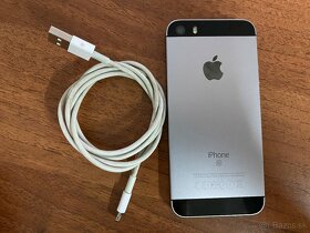 iPhone SE 2016 32GB - 4