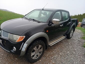Mitsubishi l 200 - 4