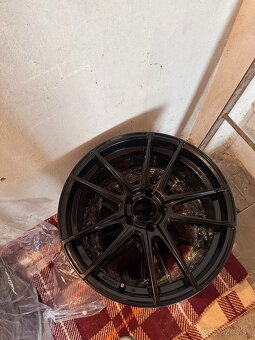Predam Motec 5x112 8,5j ET45 - 4