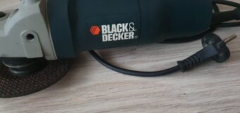 Bruska Black&Decker CD115, 710w - 4