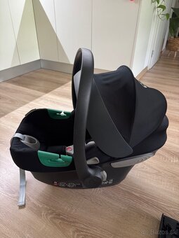Vajicko Cybex Aton S2 + isofix Base One + adaptery - 4