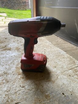 Hilti - 4