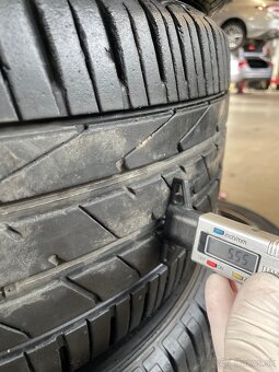 245/45 R19 98W hankook - 4