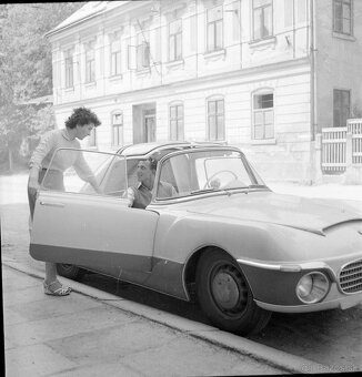 Škoda 440 Karosa, r.v.:1956, styl BUBLE CARS - 4