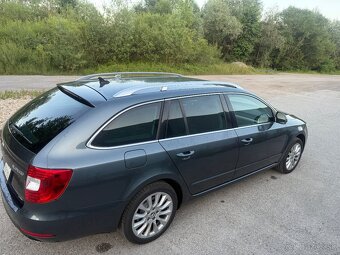 Škoda Superb combi 2.0 TDI DSG 4x4 Exclusive - 4