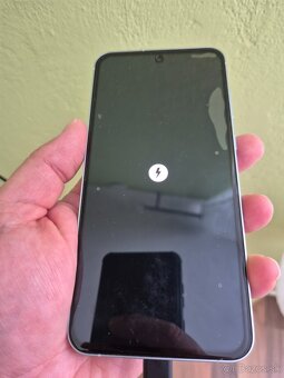 Mobilný telefón Samsung Galaxy A55 5G 8 GB / 256 GB - 4