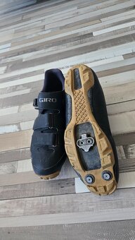 Tretry Giro Privateer R 43,5 - 4