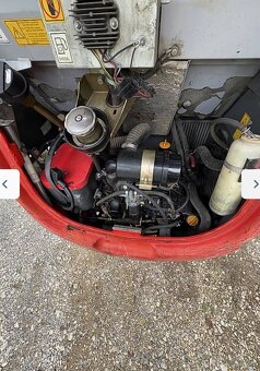Bager wacker neuson 1.5t - 4