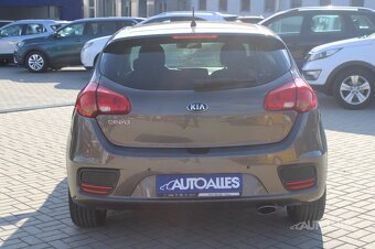 Kia Ceed 1,4 MPi 16V 73 kW LIMITOVANÁ EDÍCIA - 4