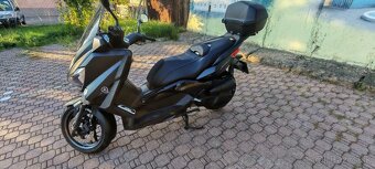 Predám Yamaha x-max 125 ABS - 4