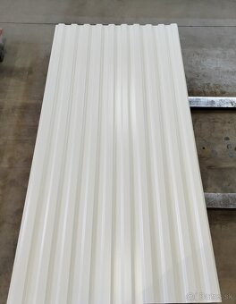 Trapezový plech T-12 0,5hr. 2m Biely - 4