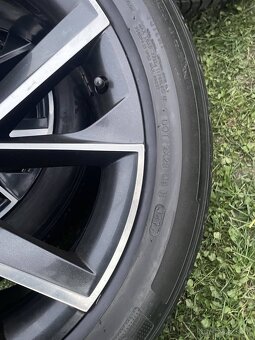 VEGA CRATER orig.skoda Superb3V  5x112  8j x19  ET 45 VW - 4