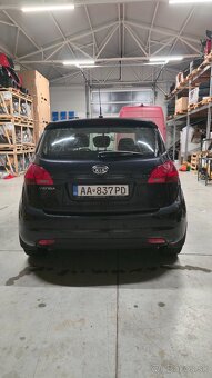 Predám Kia Venga 1,4 benzin 66 kw - 4