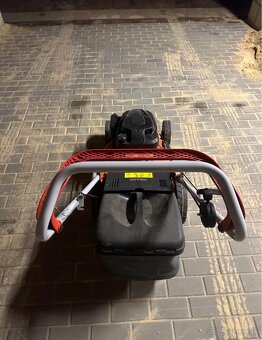 Predám kosačku Oleo-Mac GV 48 PK - 4