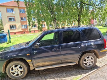 Mazda Tribute - 4