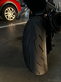 Suzuki GSX-R 1000 K5 - 4