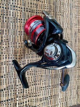 Daiwa Ninja LT 2500-XH - 4