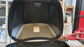 Honda Forza SMART Top Box + nosic original - 4