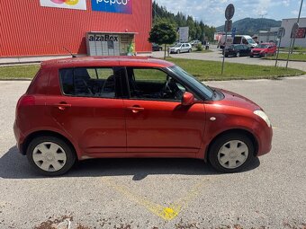SUZUKI SWIFT 1.3 4x4 kupovane na SK - 4