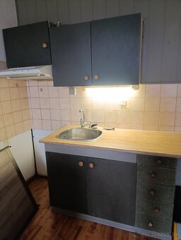 Kuchynská linka - 4