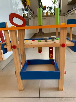 Detsky dreveny pracovny stolik - 4