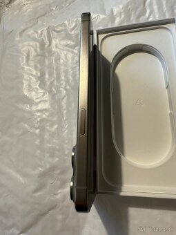 iPhone 15 Pro Max 256GB Natural Titanium - 4