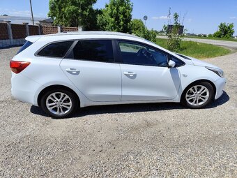 KIA CEED SW 1.6 CRDi - 4