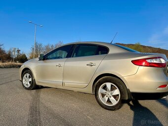 Znížená cena -2 550- Renault Fluence 1.6 k4m benzín 2010 - 4