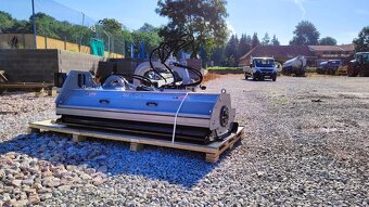 DCSK profi tech - Jansen AGF-240 - 240cm priekopový mulčovač - 4