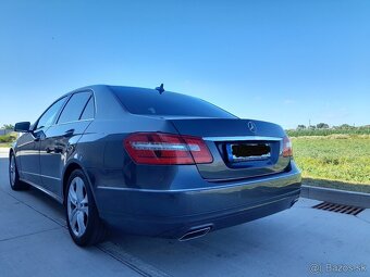 Mercedes E - 4