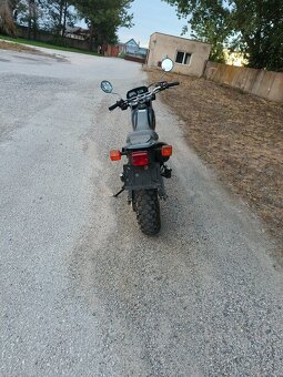 YAMAHA TW 125 - 4