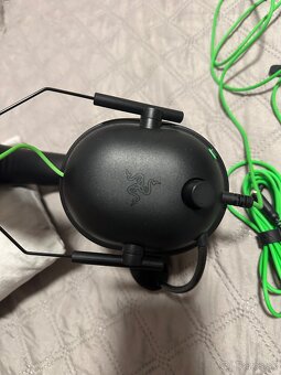 Razer BlackShark V2 X Gaming Headset - 4
