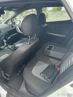 Kia Ceed 2 r.v. 2014 rozpredam - 4