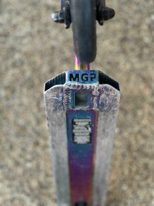 Kolobězka freestyle MGP neo chrome - 4