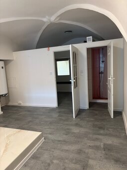 Obchodné priestory na prenájom - Brezno - 4