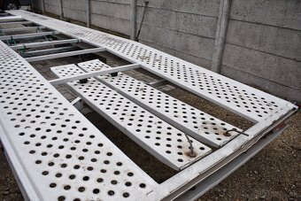 Autoprepravník Syriusz 3500kg , 8,5m - 4