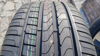 Letné pneu 255/45 R19 --- PIRELLI - 4