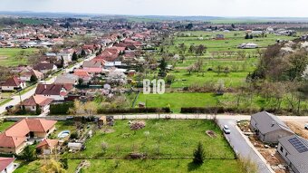 Jelenec - Stavebný pozemok - 687 m2 alebo 1374 m2 - 4