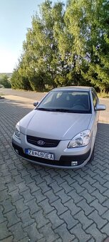 Kia Rio 1.4 71kW, r.v.10/2008, 89623km, benzín - 4