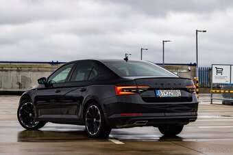 Škoda Superb Sportline 2 TSI 280PS 4x4 / V ZÁRUKE / TOP STAV - 4