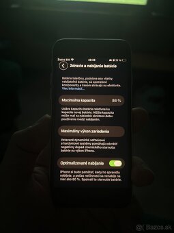 iPhone SE 64gb 2022 - 4