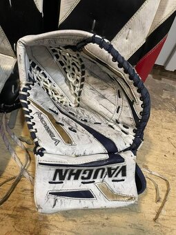 Hokejová brankárska vystroj - 4