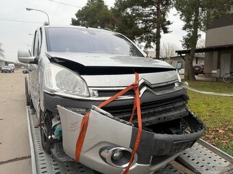 Rozpredam Citroën Berlingo Multispace 1.6 HDI 9H06 - 4